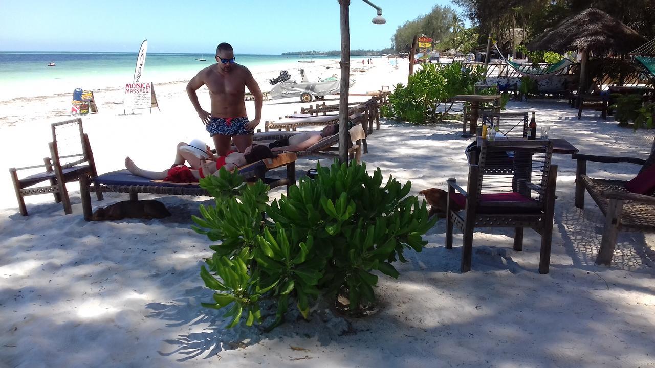 Sipano Beach Lodge Kiwengwa Kültér fotó